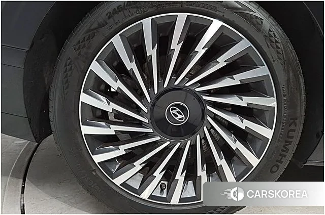 Hyundai Grandeur (GN7) 2023 Черный из Кореи, фото 3