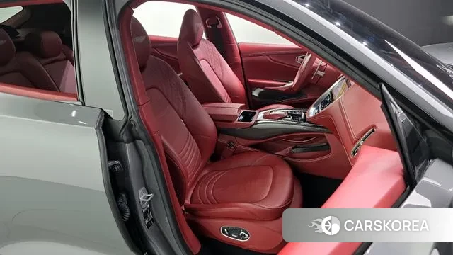 Aston Martin DBX 2022 Серый из Кореи, фото 3
