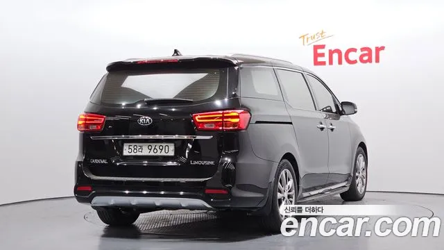 Kia The New Carnival 2018 Черный из Кореи, фото 3