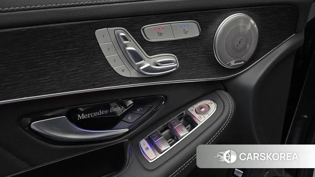 Mercedes-Benz GLC-Class X253 2023 Черный из Кореи, фото 3