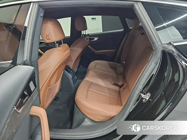 Audi A5 (F5) 2023 Черный из Кореи, фото 3