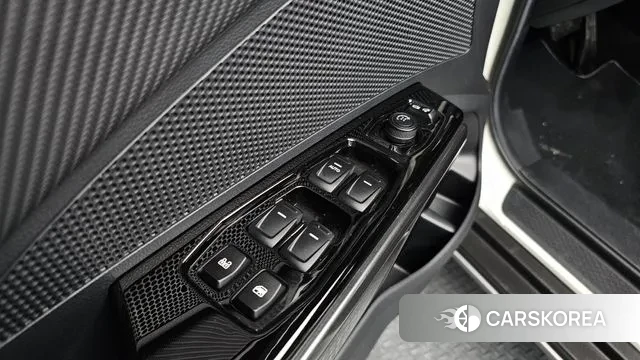 Ssangyong The New Tivoli 2023 Белый из Кореи, фото 3