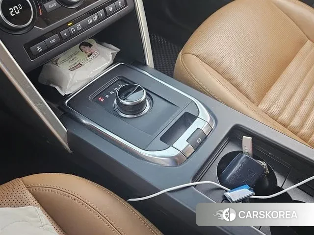 Land Rover Discovery Sports 2018 Белый из Кореи, фото 3