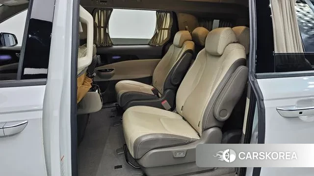Kia Carnival 4th generation 2023 Белый из Кореи, фото 3