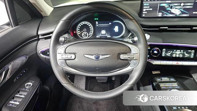 Genesis GV70 2023 Белый из Кореи, фото 3