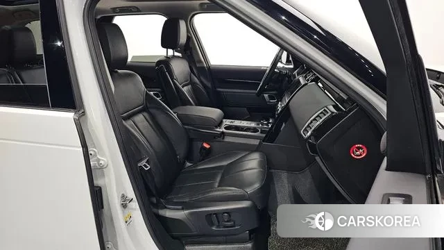 Land Rover Discovery 5 2018 Белый из Кореи, фото 3