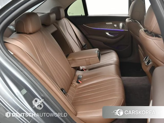 Mercedes-Benz E-Class W213 2020 Серый из Кореи, фото 3