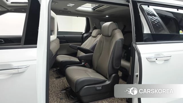 Kia The New Carnival 4th Generation 2026 Белый из Кореи, фото 3
