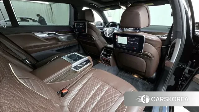 BMW 7 Series (G11) 2020 Черный из Кореи, фото 3