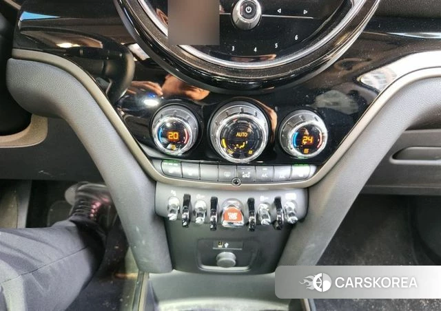 Mini Cooper D Countryman 2022 Черный из Кореи, фото 3