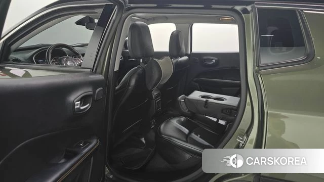 Jeep Compass 2nd Generation 2019 Зеленый из Кореи, фото 3