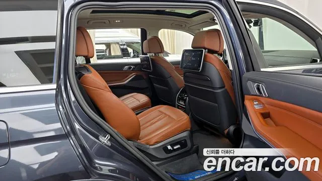 BMW X7 (G07) id 2679294 из Кореи 3