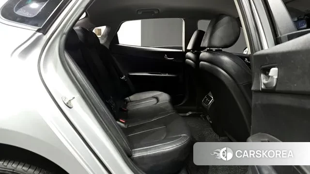 Kia The New K5 2nd generation 2018 Серебряный из Кореи, фото 3