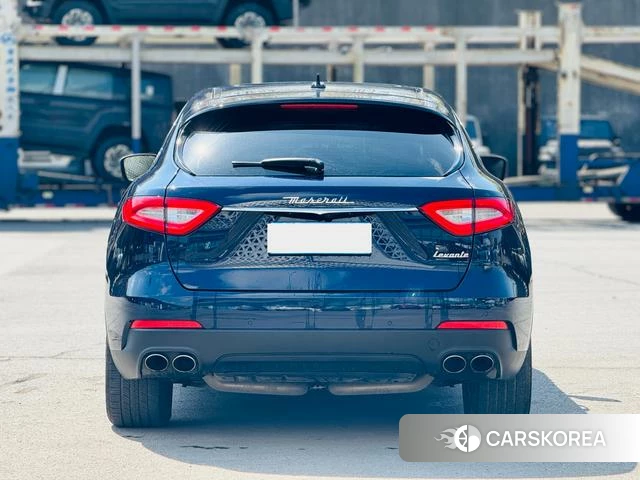Maserati Levante 2018 Синий из Китая, фото 3
