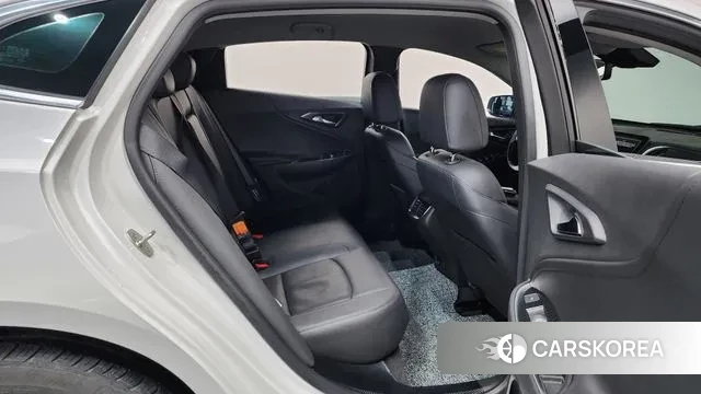 Chevrolet (GM Daewoo) All New Malibu 2018 Белый из Кореи, фото 3