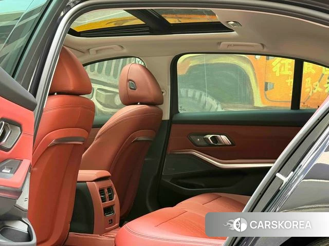 BMW 3 series 2026 Черный из Китая, фото 3