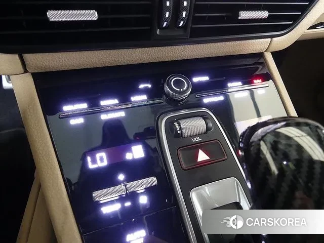 Porsche Cayenne (PO536) 2019 Черный из Кореи, фото 3