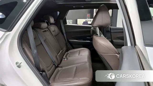 Hyundai The New Tucson Hybrid (NX4) 2024 Белый из Кореи, фото 3