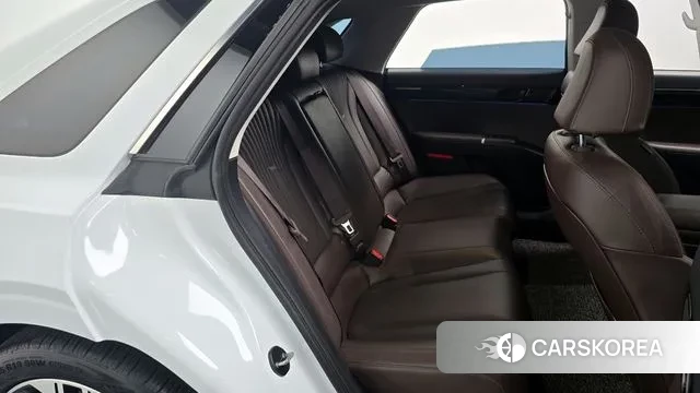 Hyundai Grandeur (GN7) 2023 Белый из Кореи, фото 3