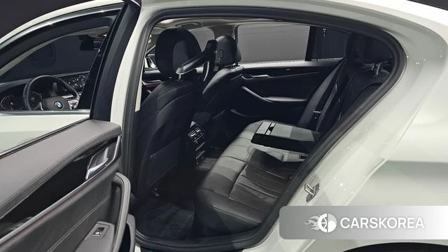 BMW 5 Series (G30) 2020 Белый из Кореи, фото 3