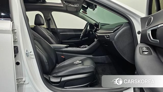 Hyundai Sonata (DN8) 2020 Белый из Кореи, фото 3