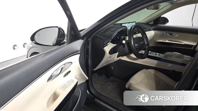 Genesis GV70 2021 Темно-зеленый из Кореи, фото 3