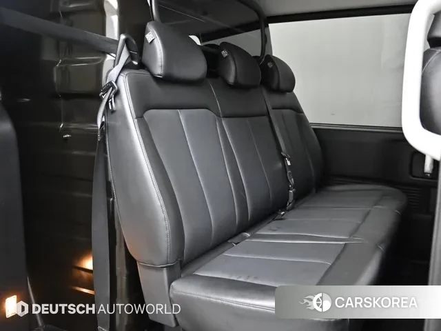 Hyundai Staria 2021 Черный двухцветный из Кореи, фото 3