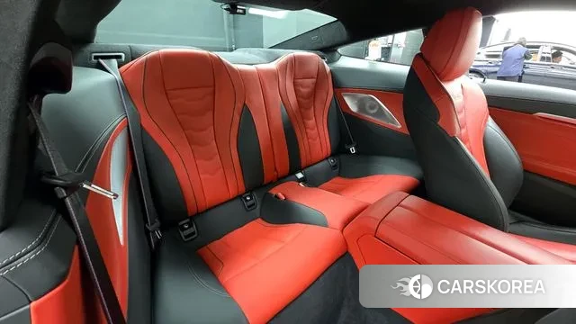 BMW 8 Series (G15) 2025 Белый из Кореи, фото 3