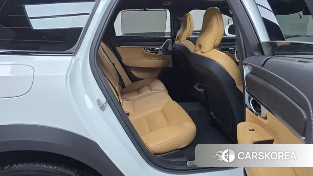 Volvo V90 Cross-Country 2019 Белый из Кореи, фото 3