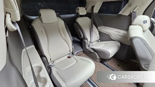 Kia The New Carnival 4th Generation 2025 Серый из Кореи, фото 3