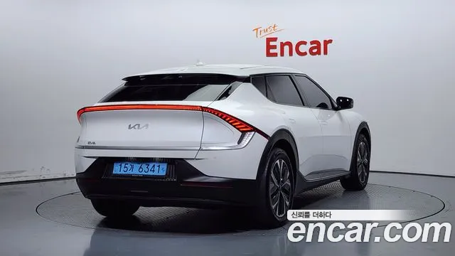 Kia EV6 2022 Белый из Кореи, фото 3
