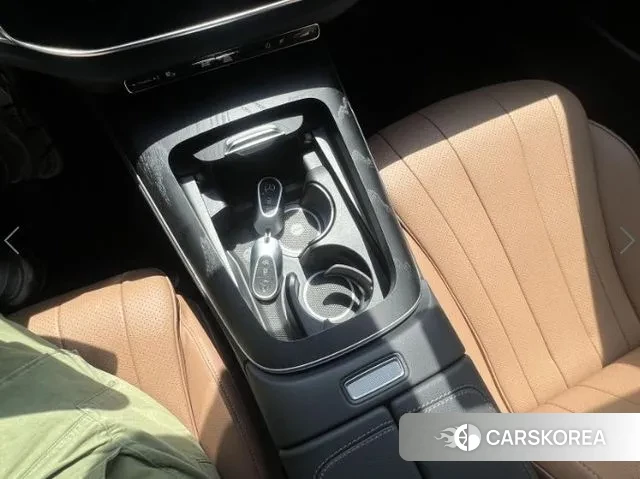 Mercedes-Benz E-Class W214 2024 Белый из Кореи, фото 3