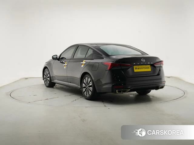 Nissan Teana 2024 Черный из Китая, фото 3