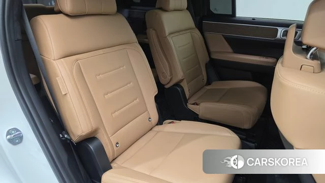 Hyundai Santa Fe (MX5) 2024 Белый из Кореи, фото 3