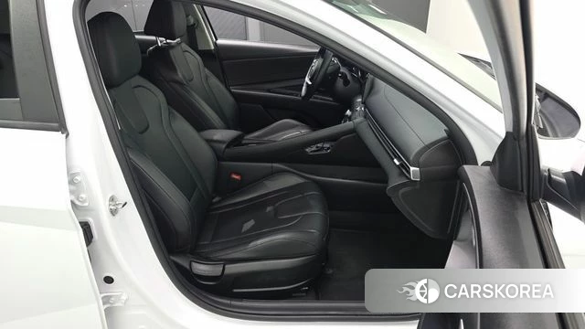 Hyundai Avante (CN7) 2021 Белый из Кореи, фото 3