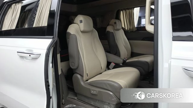 Kia Carnival 4th generation 2023 Белый из Кореи, фото 3