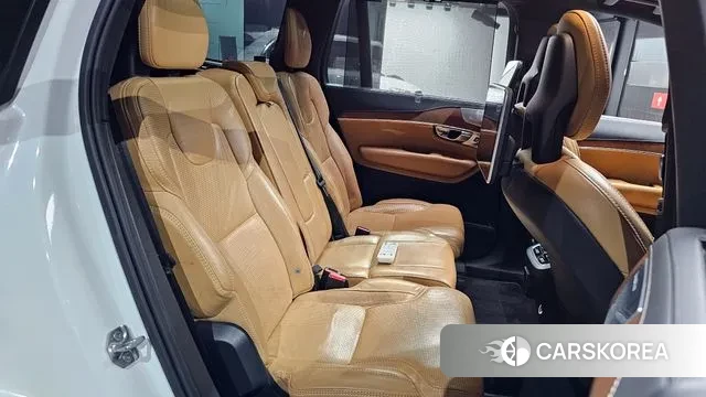 Volvo XC90 second Generation 2019 Белый из Кореи, фото 3