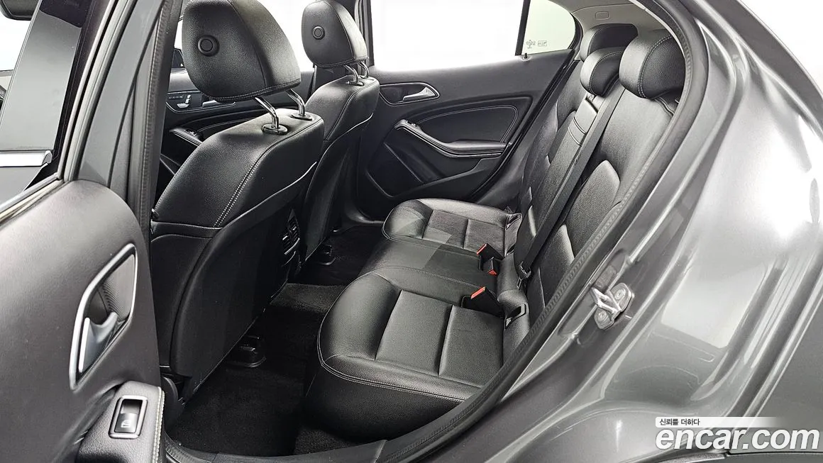 Mercedes-Benz GLA-Class X156 2019 из Кореи, фото 3