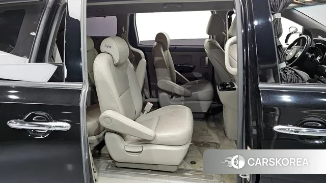 Kia The New Carnival 2018 Черный из Кореи, фото 3