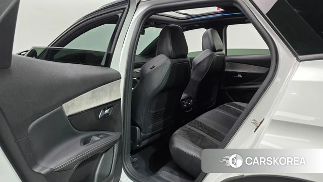 Peugeot 3008 second generation 2022 Белый из Кореи, фото 3