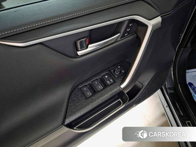 Toyota RAV4 5th Generation 2024 Серый из Кореи, фото 3