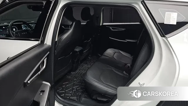 Kia EV6 2024 Белый из Кореи, фото 3