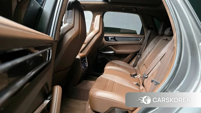 Porsche Cayenne (PO536) 2021 Серебристо-серый из Кореи, фото 3