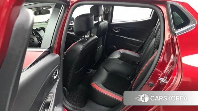 Renault Korea (Samsung) Clio 2018 Красный из Кореи, фото 3