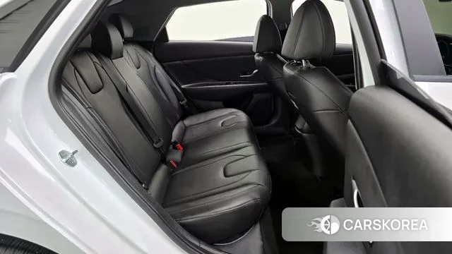 Hyundai Avante (CN7) 2022 Белый из Кореи, фото 3