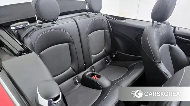 Mini Cooper Convertible 2023 Красный из Кореи, фото 3