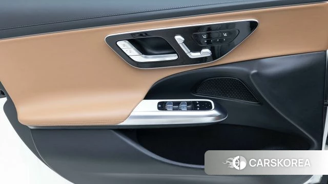 Mercedes-Benz E-Class W214 2025 Белый из Кореи, фото 3
