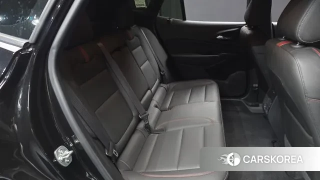 Chevrolet (GM Daewoo) Trax Crossover 2024 Черный из Кореи, фото 3