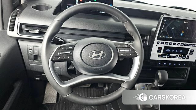 Hyundai Staria 2025 Серебряный из Кореи, фото 3