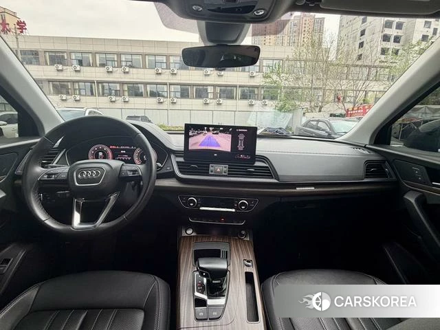 Audi Q5L 2025 Черный из Китая, фото 3